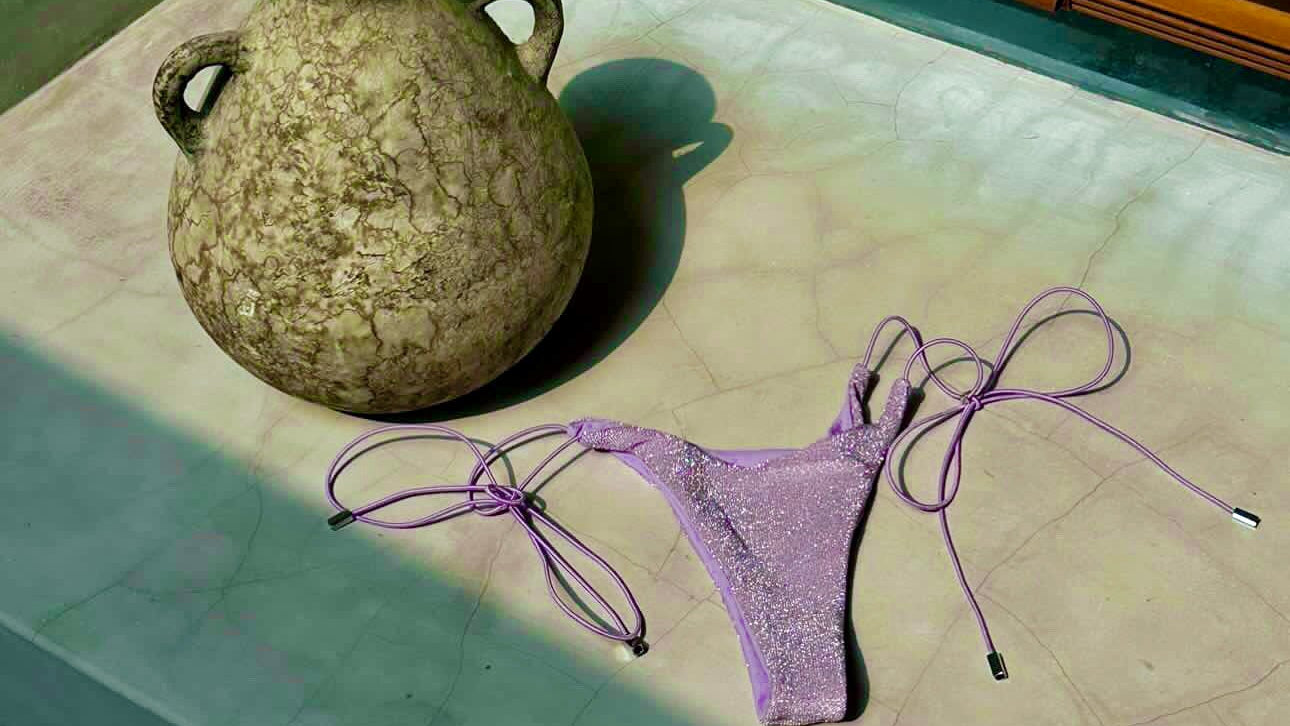 Bas de bikini effronté violet vif | Sarong vendu séparément