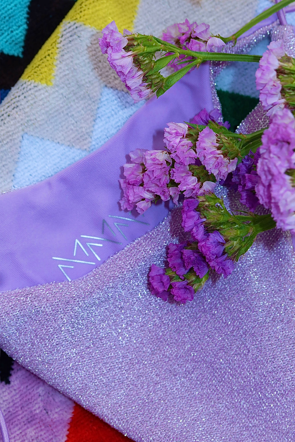 Bas de bikini effronté violet vif | Sarong vendu séparément